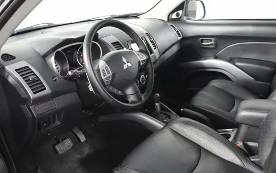 Mitsubishi Outlander 3.00 автомат, фото №1