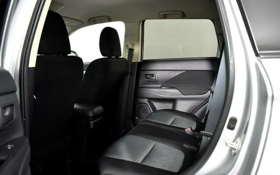 Mitsubishi Outlander 2.00 вариатор, фото №1