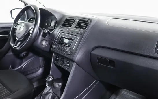 Volkswagen Polo 1.60 механика, фото №1
