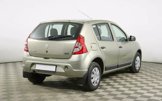 Renault Sandero 1.60 механика, фото №1