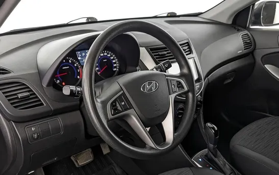 Hyundai Solaris 1.60 автомат, фото №1