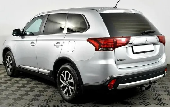 Mitsubishi Outlander 2.00 вариатор, фото №1