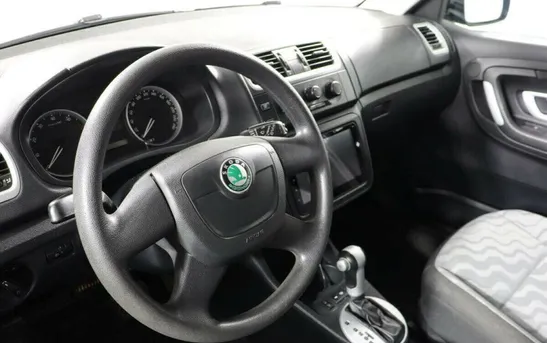 Skoda Fabia 1.60 автомат, фото №1