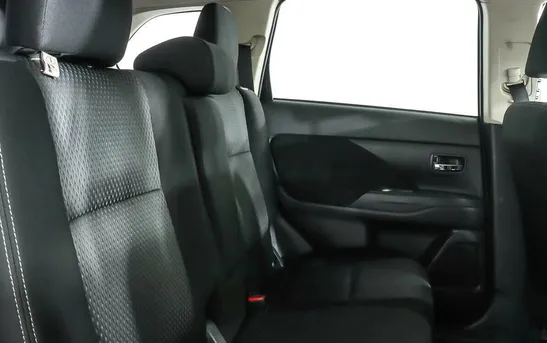 Mitsubishi Outlander 2.40 вариатор, фото №1