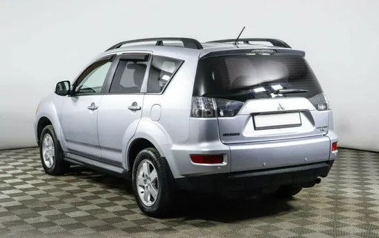 Mitsubishi Outlander 2.40 вариатор, фото №1